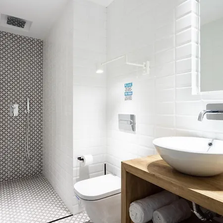 Home2book Elegant Cruz Center Apartment *